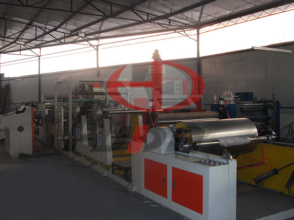 澤國(guó)高速淋膜機(jī)